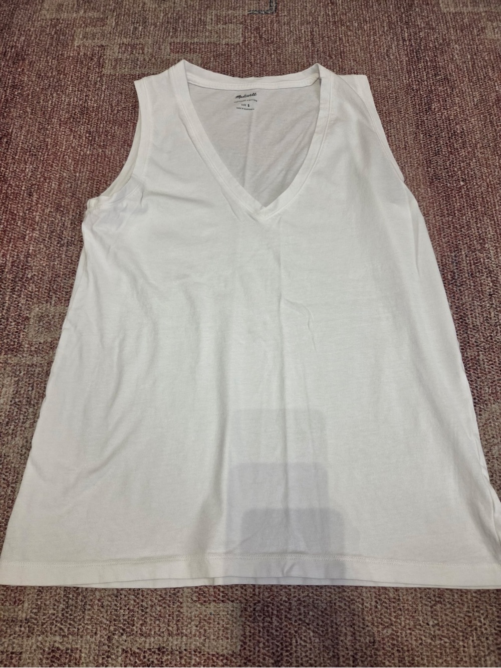 Madewell white v neck tank sleeveless tee in excellent condition w no flaws sm